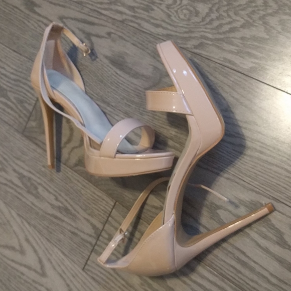 Beautiful beige heels by forever🌸🌸🌸 - Picture 6 of 8